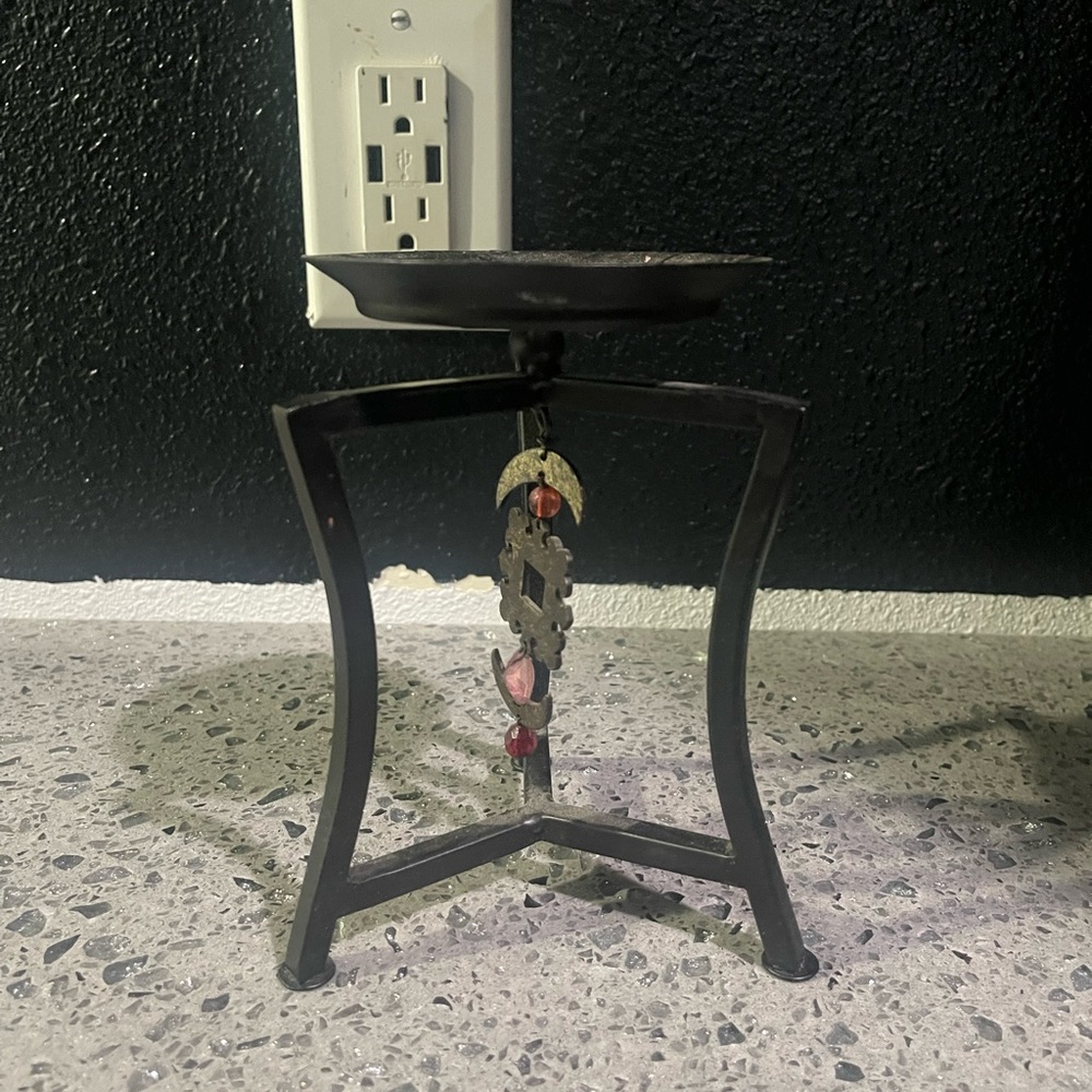 Black candle holder